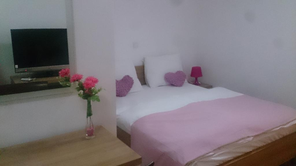 Lugarnica Bed & Breakfast Zagreb Rom bilde