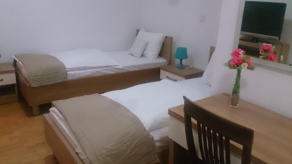 Lugarnica Bed & Breakfast Zagreb Rom bilde